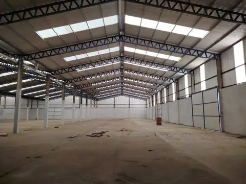 Galpon en Venta 67,53  mts Fondo