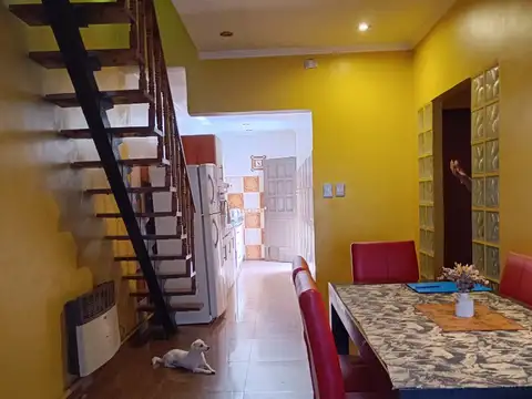 Depto Tipo Casa en Venta en Remedios De Escalada, USD 108.000