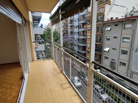 Departamento en Alquiler de 4 ambientes