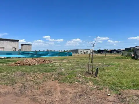 Ofrece Financiación - Lote en Venta en C.C Manuel Belgrano