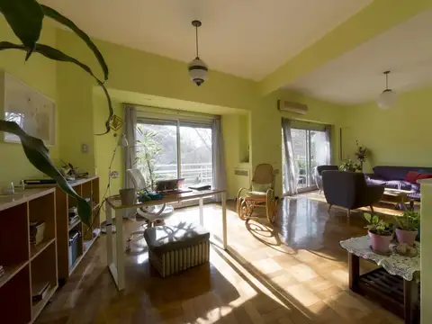 Departamento 5 ambientes con 2 baños