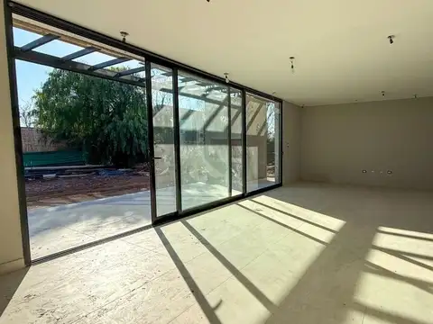 Casa en Venta en Carrodilla La Puntilla, USD 335.000