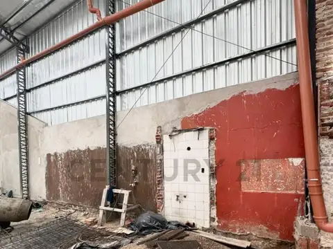 LUCIANO VALETTE 500, Piso 0