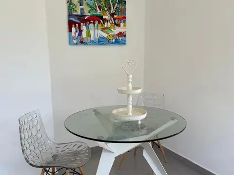 Casa en venta - 4 Dormitorios 3 Baños - San Miguel del Monte