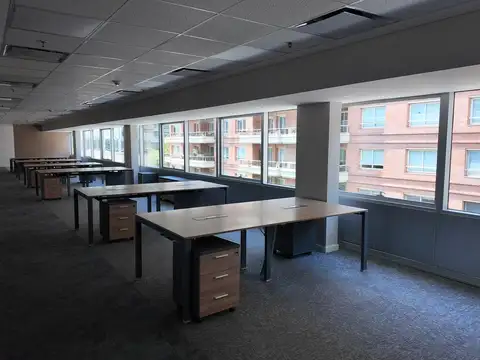 Oficina en Alquiler al Norte