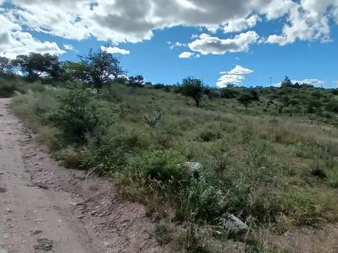 VENTA DE LOTE EN CABALANGO CARLOS PAZ