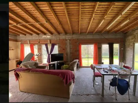 Quinta en Venta de 2 dormitorios