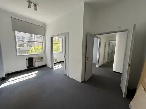 Oficina en Venta al Norte