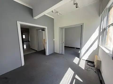 Oficina en Venta en San Nicolás, USD 140.000