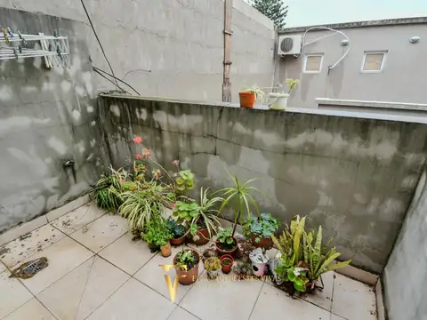 Depto Tipo Casa en Venta 12 años