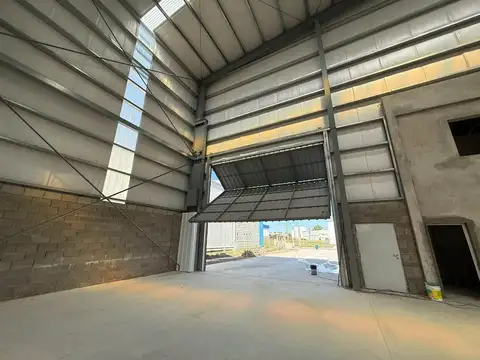 ALQUILER GALPON 3500 M PARQUE INDUSTRIAL PITEC