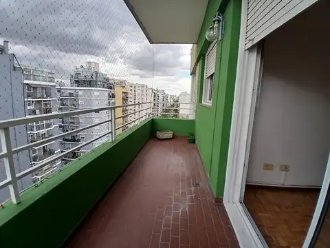 Departamento 4 ambientes con 2 baños