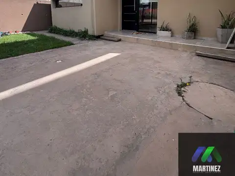 Casa en venta c/ pileta en Pueblo General Belgrano