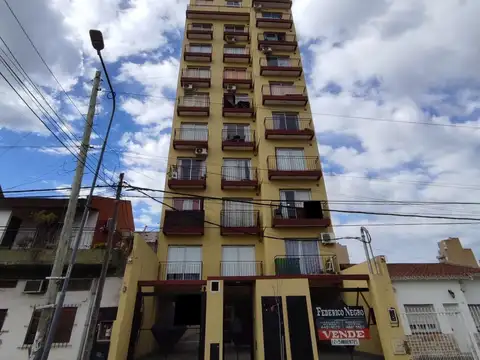 Int. Irigoin 900, Piso 10