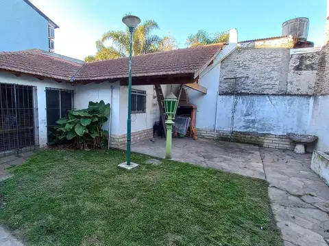 Casa 3 Amb Garage Quincho Parque Apto Credito