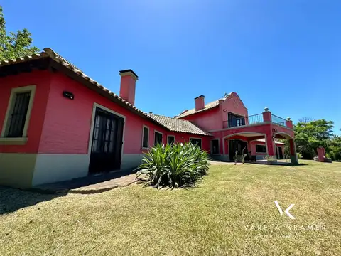 Casa en Venta de 4 dormitorios