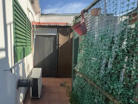 Depto Tipo Casa en Venta de 2 ambientes