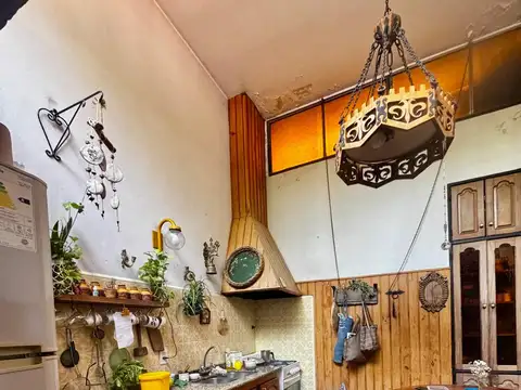 Excelente Casa 4 ambientes en Santos Lugares