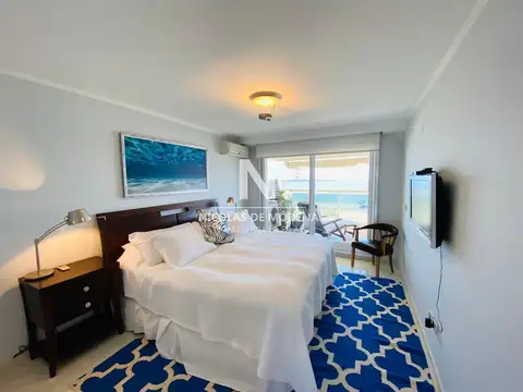 PISO ALTO CON VISTA AL MAR EN EDIFICIO LE JARDIN