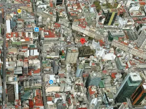 Maipú e/ Teniente General Juan Domingo Perón y Sarmiento