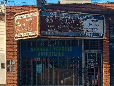 Local en venta sobre avenida