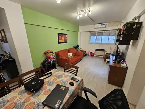 Venta 4 Amb c/Cochera en Villa Urquiza Super Luminoso Bajas Expensas