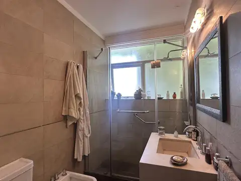 OPORTUNIDAD! Departamento de 4 ambientes en  - Se escuchan permutas - financiacion