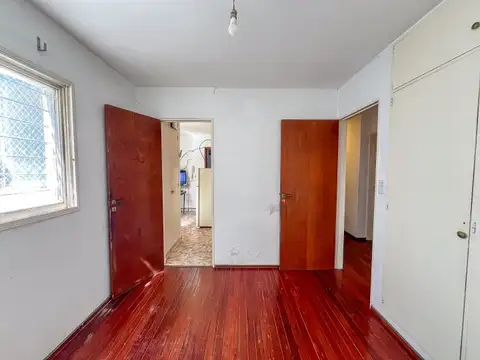 Montevideo 74 piso 1 , Piso 1