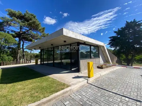 Terreno en Venta en Sur, USD 49.000