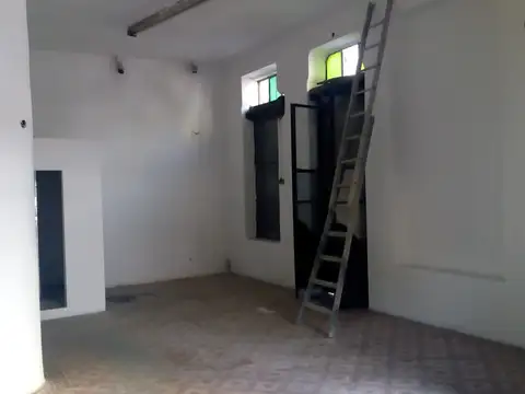 Galpon en Alquiler en Paternal, $ 1.200.000