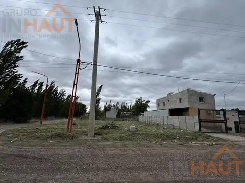 Río Negro y Los Sauces - Esquina