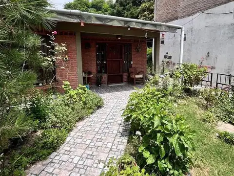 CASA EN BLOCK CON QUINCHO EN GUERNICA