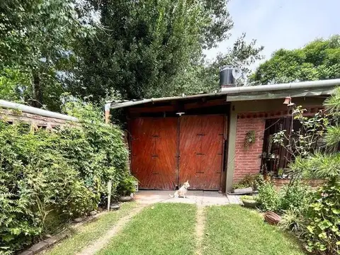 Casa 3 ambientes con 2 baños