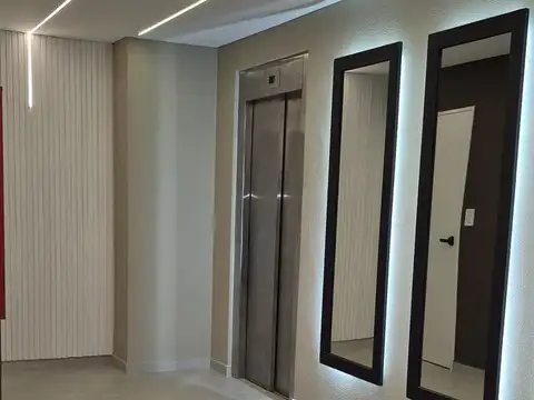 Departamento en Venta en Villa del Parque, USD 138.000