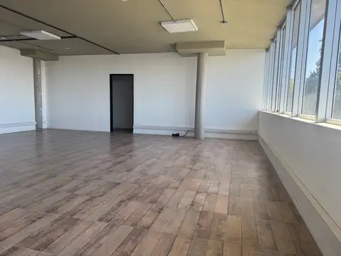 Oficina  en Alquiler en San Isidro, G.B.A. Zona Norte, Argentina