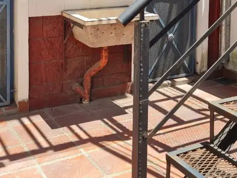 Depto Tipo Casa en Alquiler en Caseros, $ 450.000