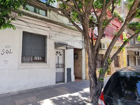 Depto Tipo Casa en Alquiler de 2 ambientes