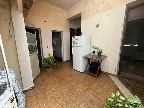 VENTA CASA C/ LOCAL PARQUE PATRICIOS APTO CREDITO