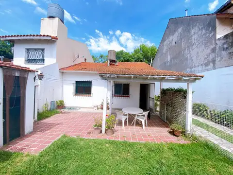 Casa en Venta con 1 cochera