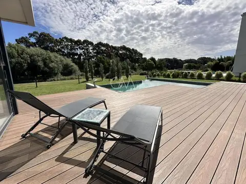 Jorge Newbery 5005, B7600 Mar del Plata, Provincia de Buenos Aires, Argentina, Mar Del Plata, Buenos Aires, Argentina.