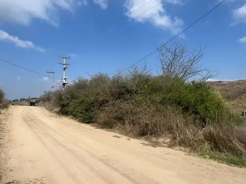 Terreno en Venta de 898,0 m2