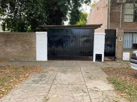 CASA  EN CALLE  1 Nº  168- Granadero Baigorria