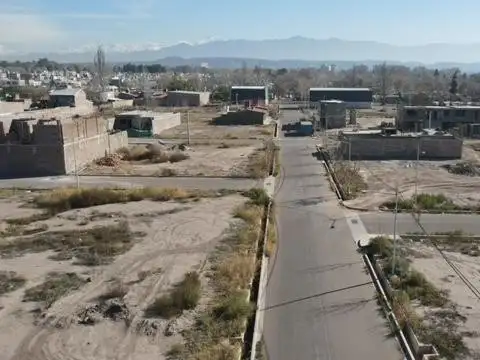 Acceso Sur lateral Oeste al 8187 La Puntilla Luján de Cuyo