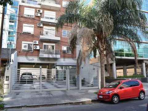 VENTA - COCHERA - VICENTE LOPEZ