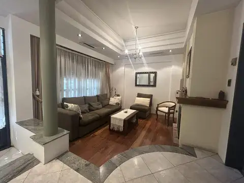 Casa en Venta en Nuestra Señora De Lourdes, USD 225.000