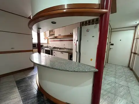 Departamento 5 ambientes con 2 baños