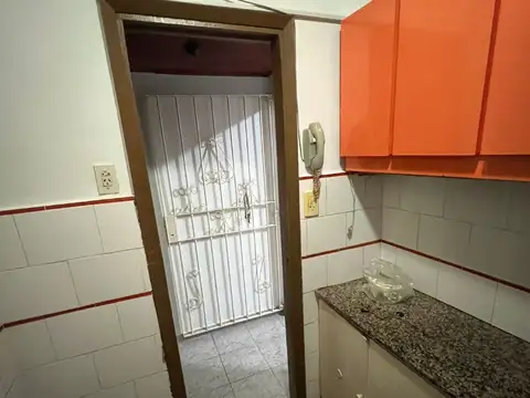 Departamento en Alquiler en Almagro, $ 700.000