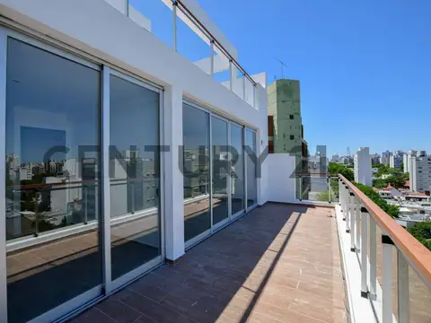 DEPARTAMENTO SEMIPISO AL FRENTE UN DORMITORIO EN VENTA CON TERRAZA PROPIA Y COCHERA