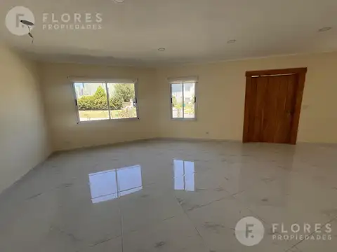 Casa en Alquiler de 5 dormitorios