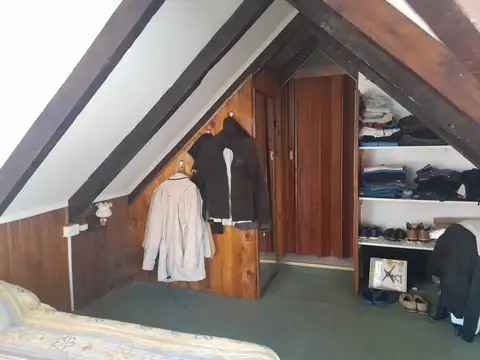 Depto Tipo Casa 4 ambientes con 2 baños